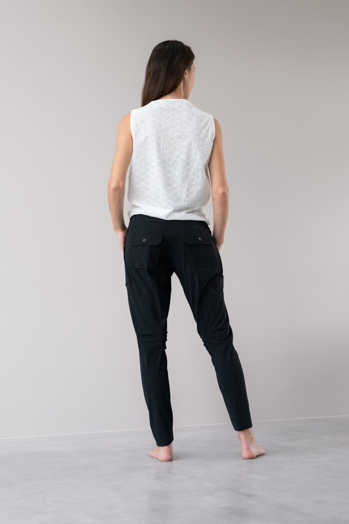 Dewi Fancy Broderie Anglaise Top