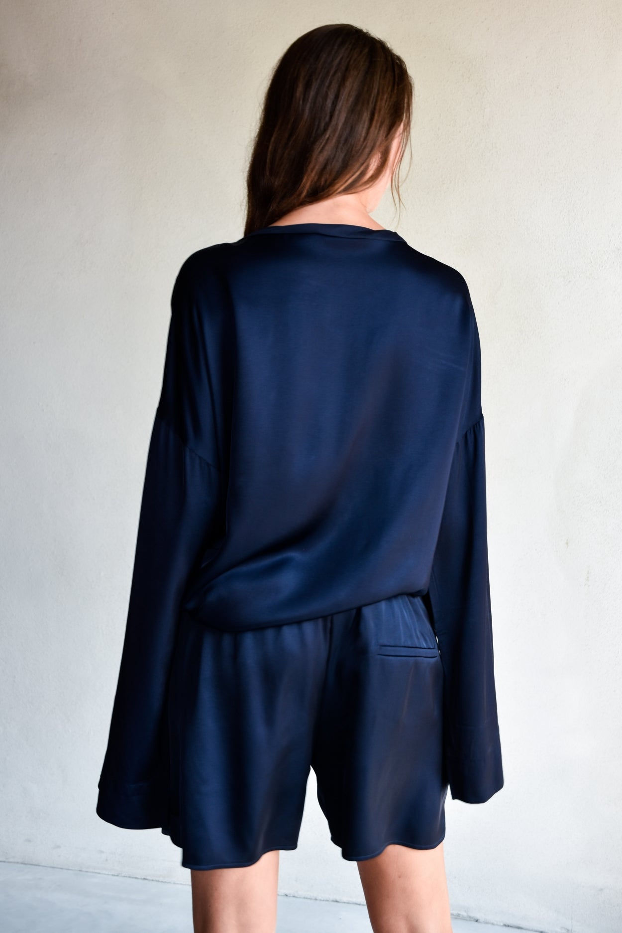 Lon Satin