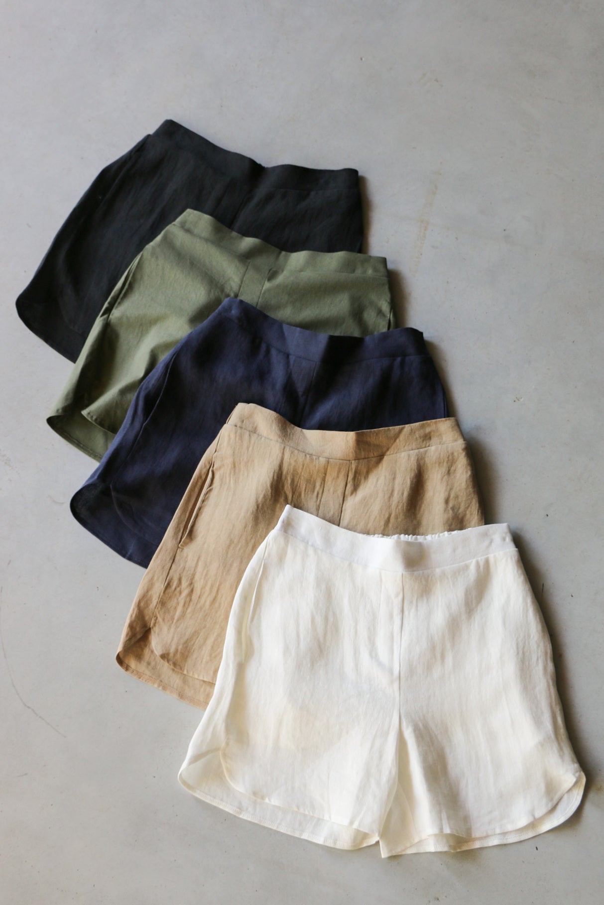 Tuude Linen Shorts